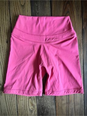ONER ACTIVE • UnifiedMove velvet pink no seam squat proof gym shorts athleisure